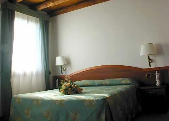Hotel Altura Ospedaletto Euganeo