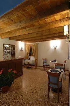 Altura Hotel Ospedaletto Euganeo