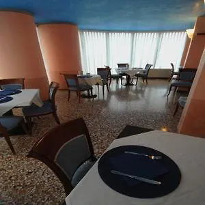 Altura 3*