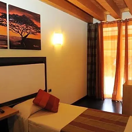 Hotel Altura 3*