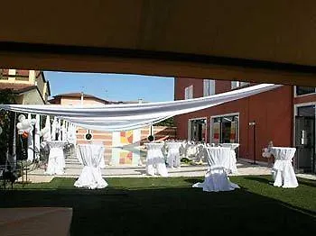 Altura Hotel